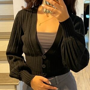 Aritzia knit puff sleeve cardigan